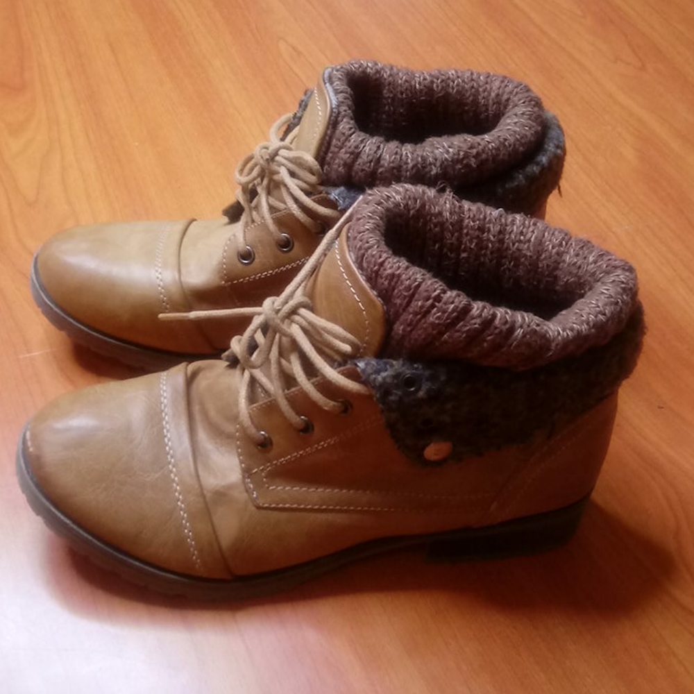 Refresh Brown Boots Size 7 (266)